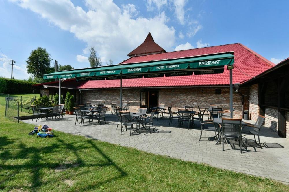 Wellness Hotel Fridrich Horní Těrlicko Екстериор снимка